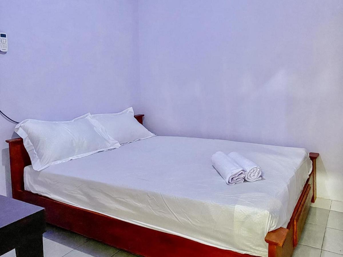 Griya Asri Syariah Mitra Reddoorz Hotel Rogojampi Екстериор снимка
