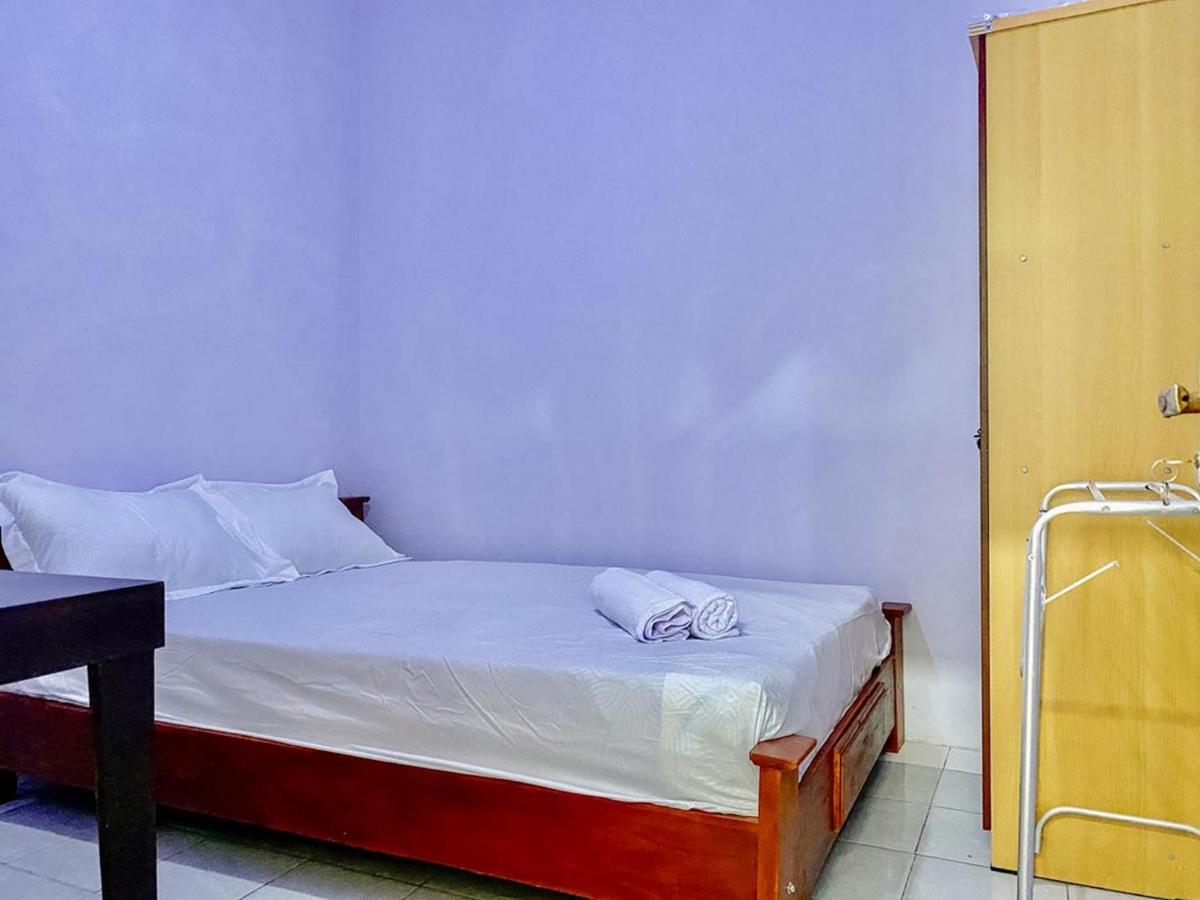 Griya Asri Syariah Mitra Reddoorz Hotel Rogojampi Екстериор снимка